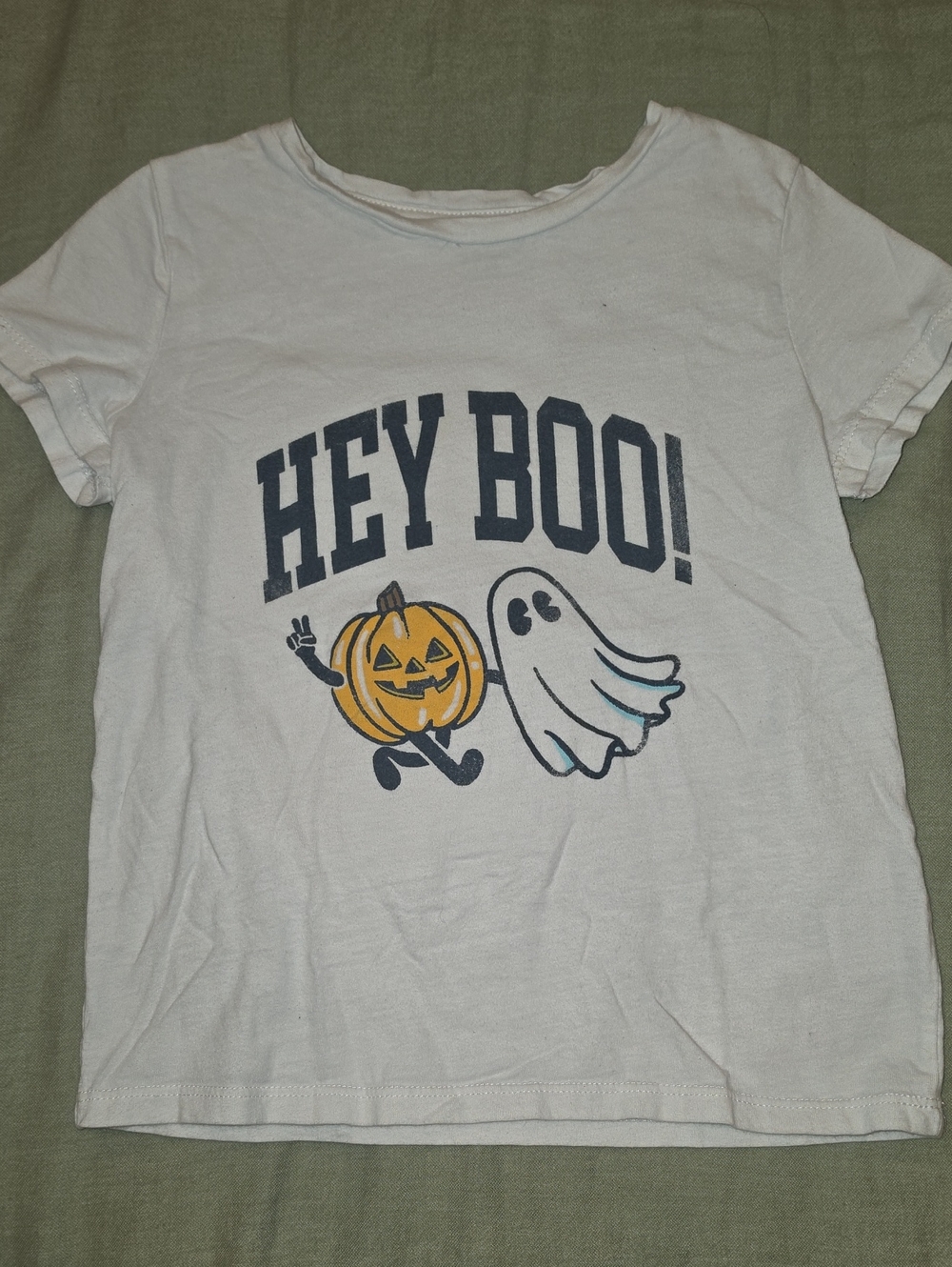 OLD NAVY Hey Boo Halloween Graphic Tee Gray